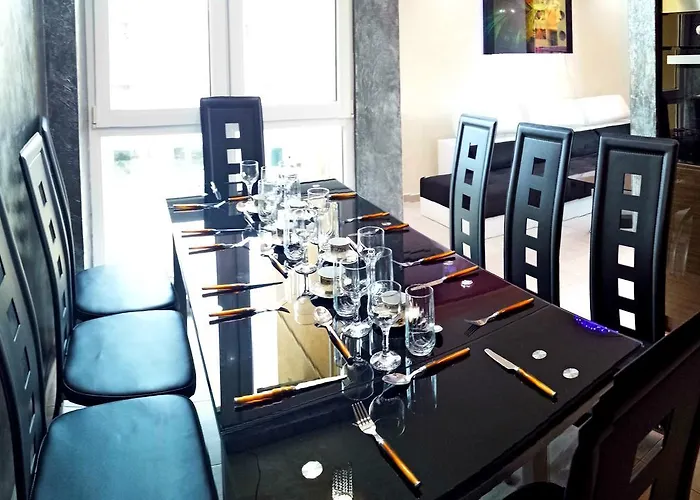 Pollo Mikosta Apartament