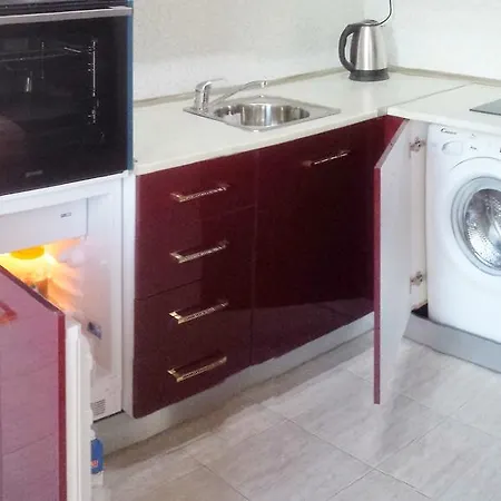 Apartment Pollo Mikosta *